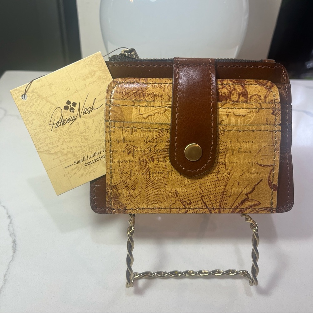 Patricia Nash Cassis ID Wallet Italian Sketchbook  Leather NWT